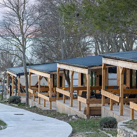 Karin - Magoro Casa de Férias