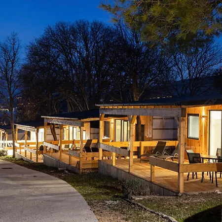 בית נופש Karin - Magoro *