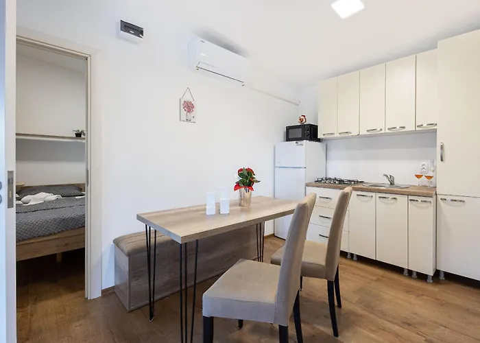 Karin - Magoro * Donji Karin